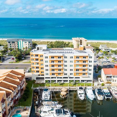 Madeira Bay Resort I By Travel Resort Services Сейнт Пийт Бийч Екстериор снимка